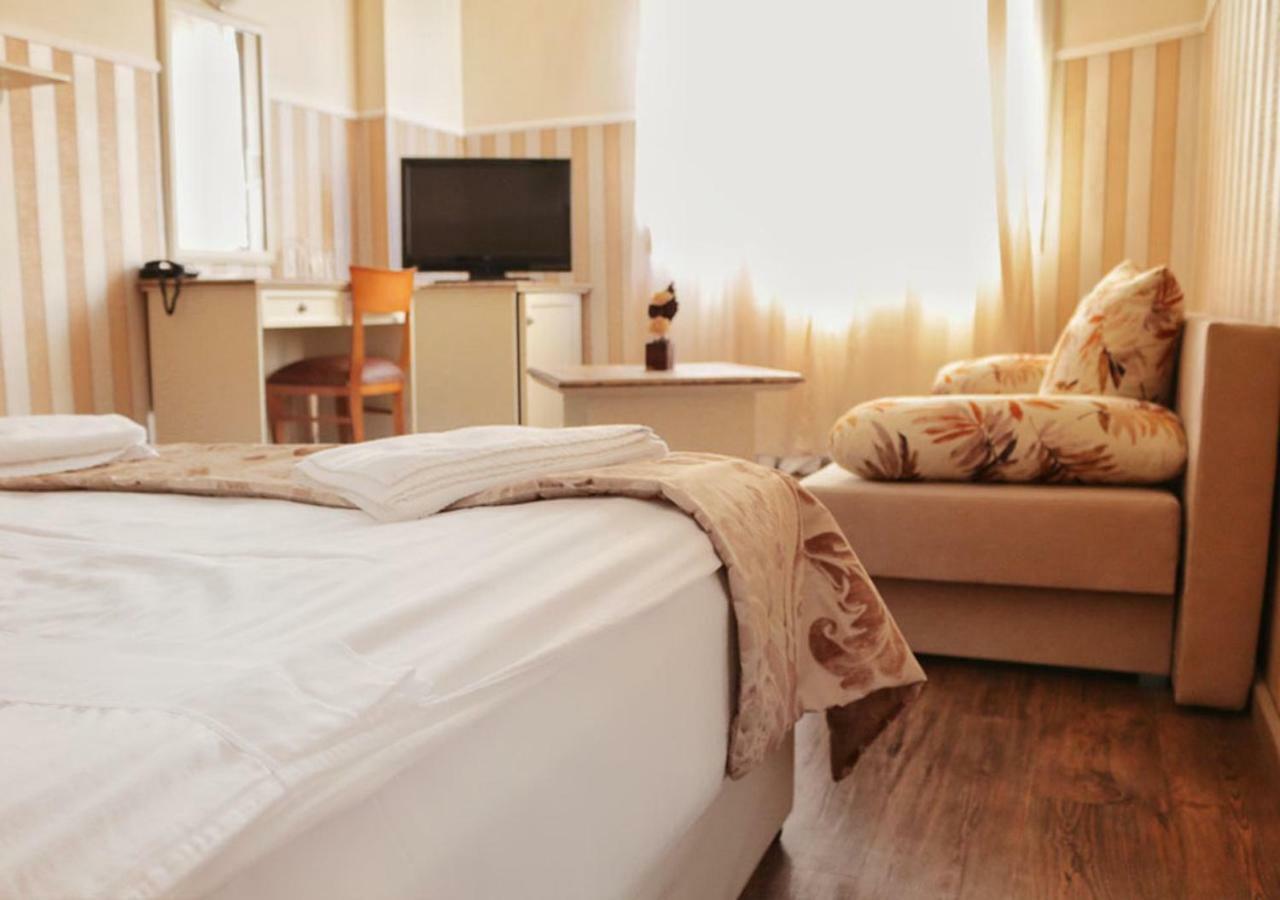 Green Hotel Alexander Palace صوفيا المظهر الخارجي الصورة